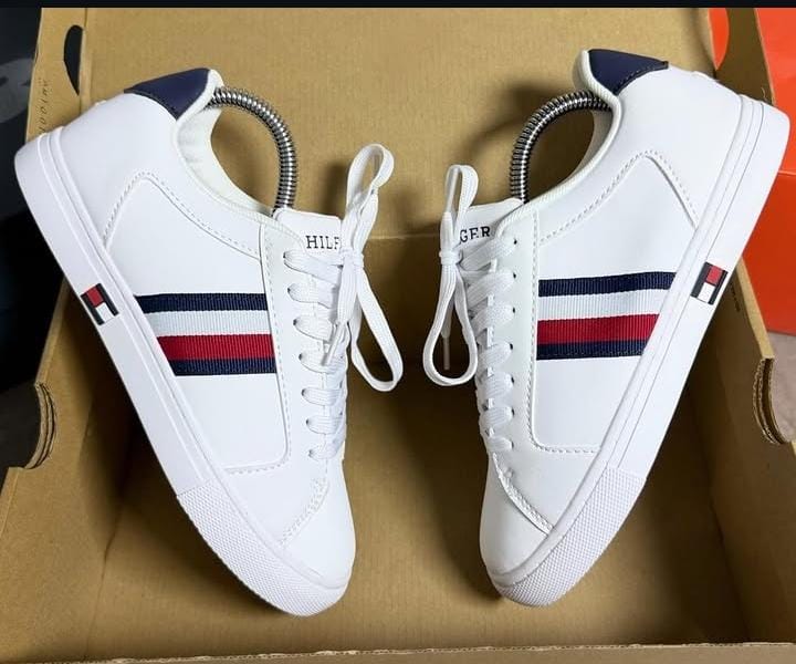Tommy Hilfiger