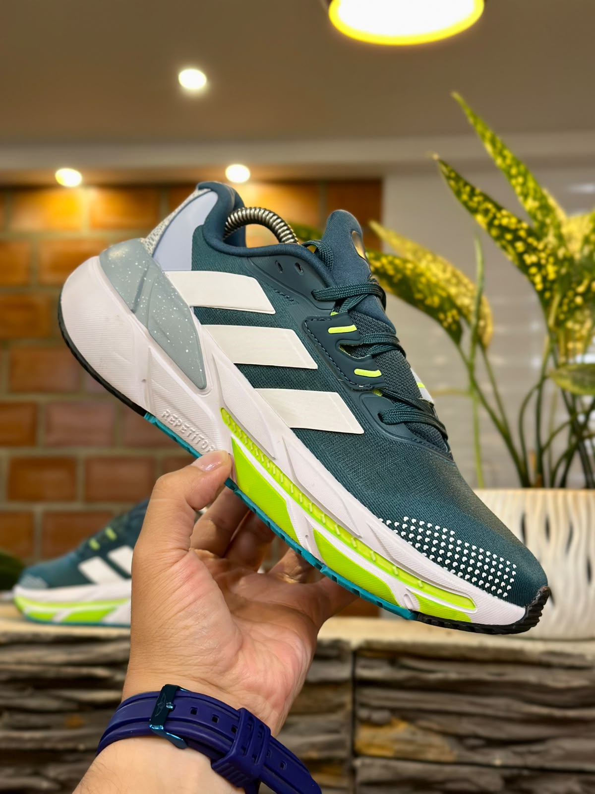 Adidas Adistar