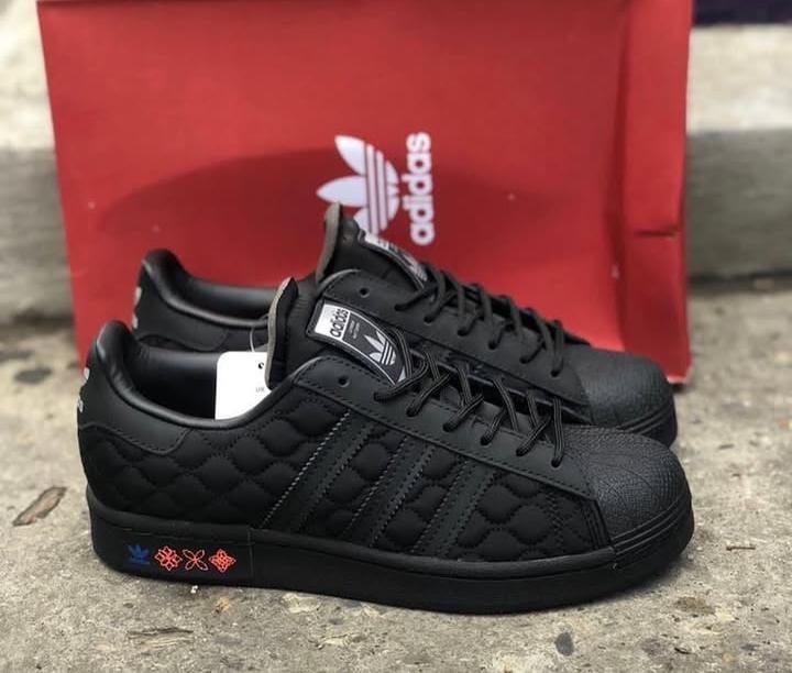 Adidas Superstar