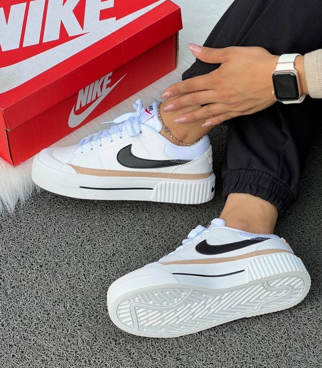 Nike Blazer