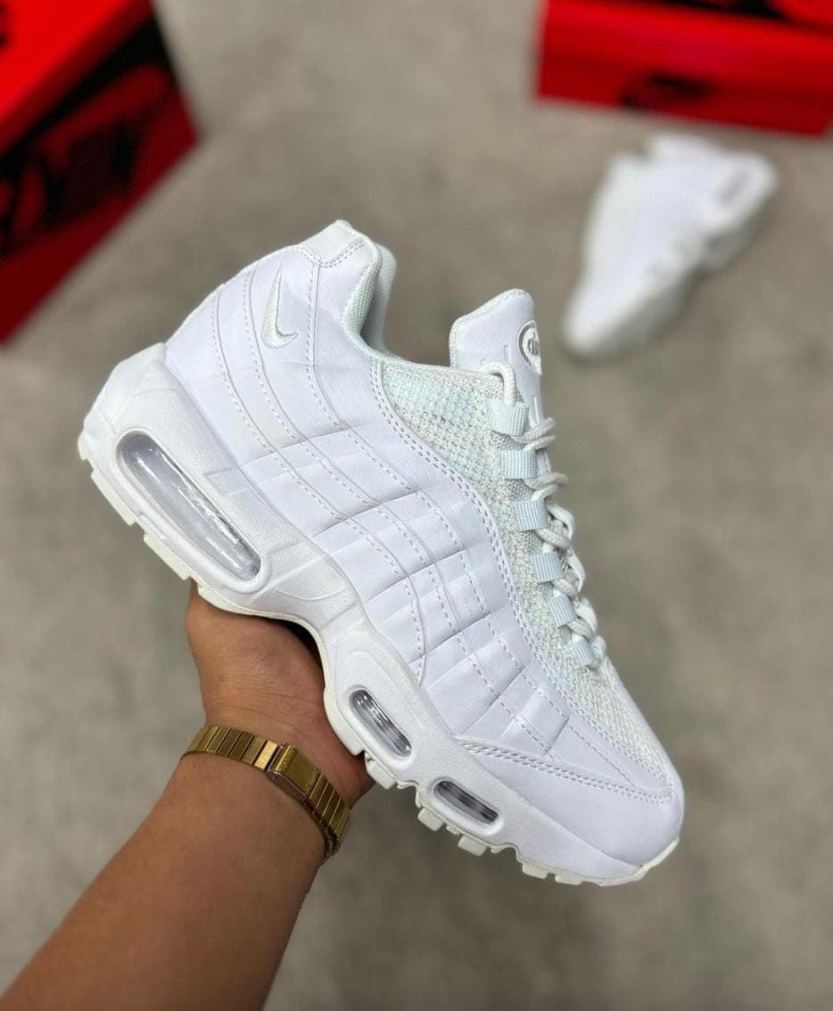 Nike Siete Camara Curva