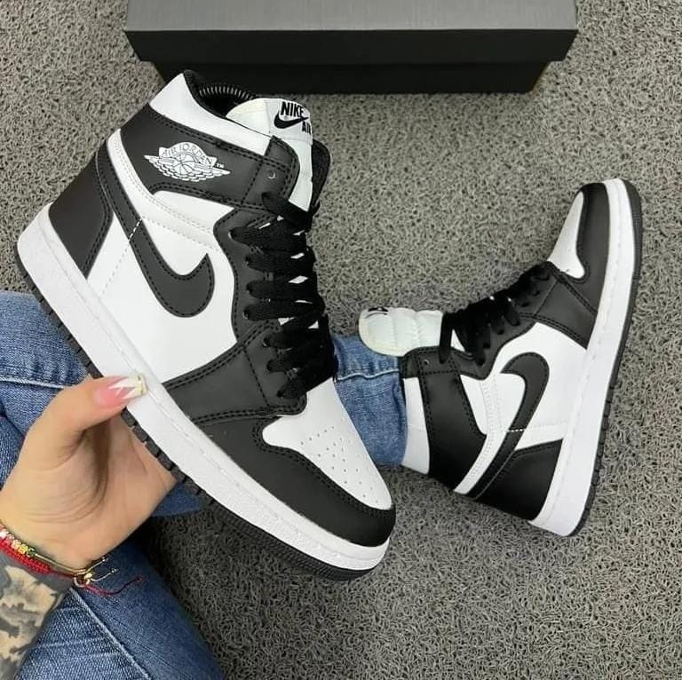 Nike Retro Bota