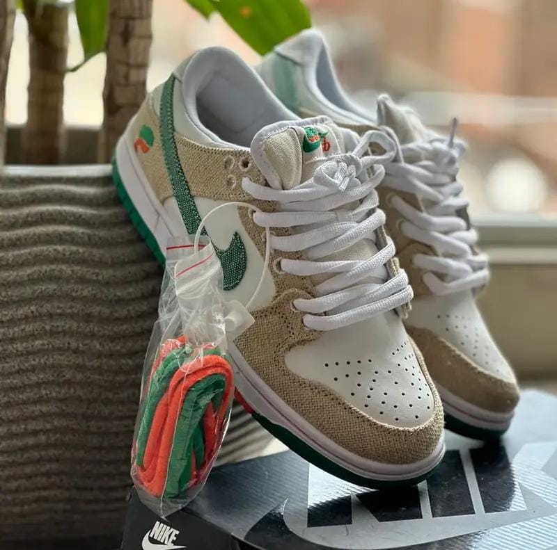 Nike Retro Jarrito Al Curva