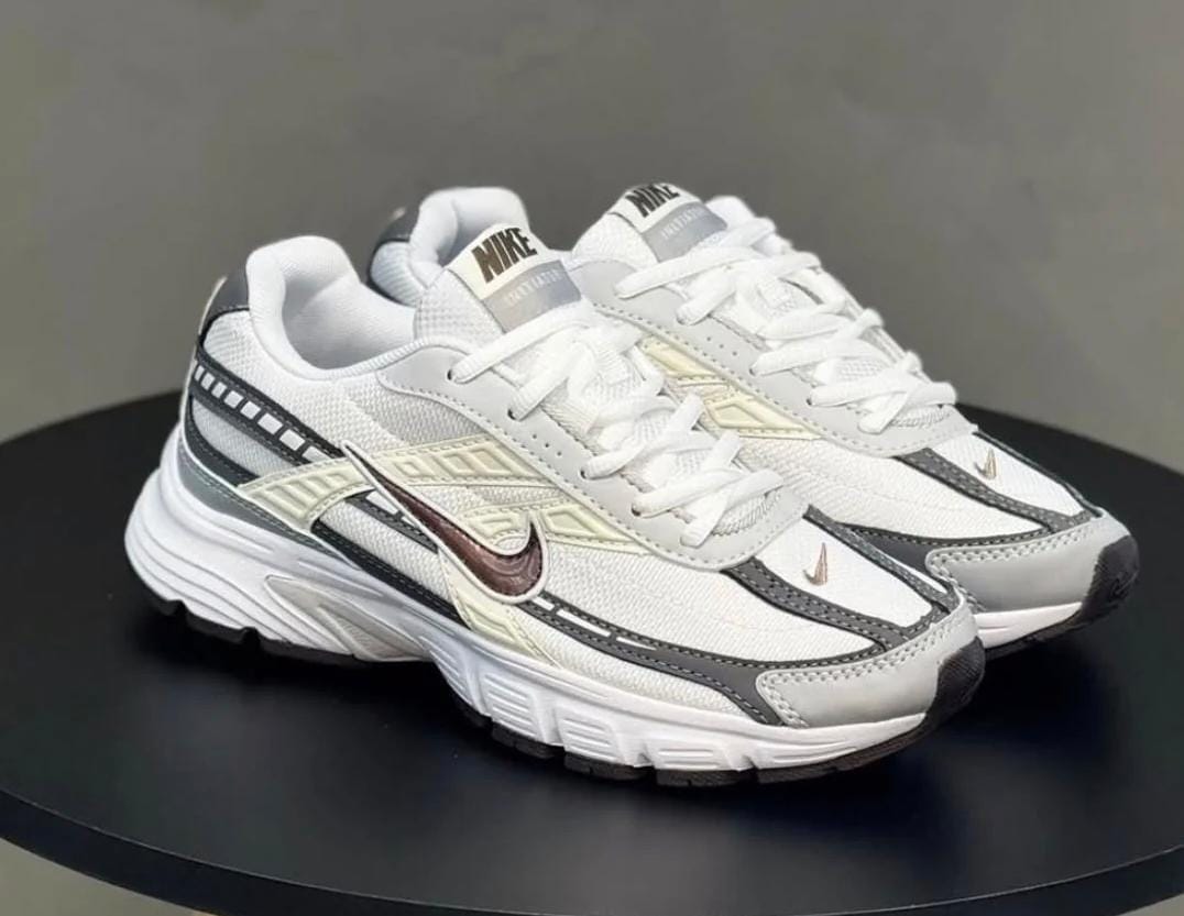 Nike P