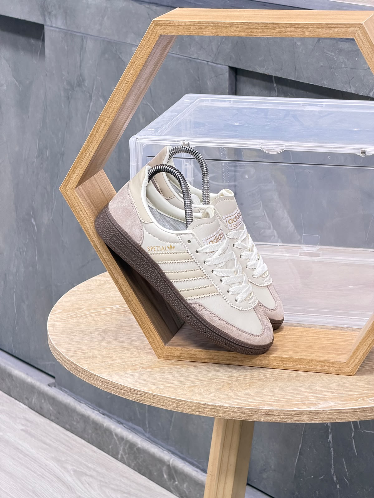 Adidas Spezial