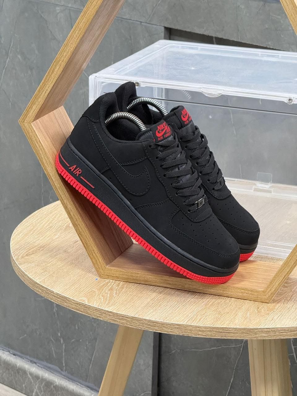 Nike Air Force 1 Low Black Red