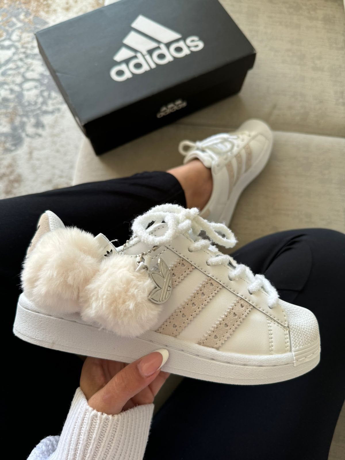 Adidas Superstar Pom Pom