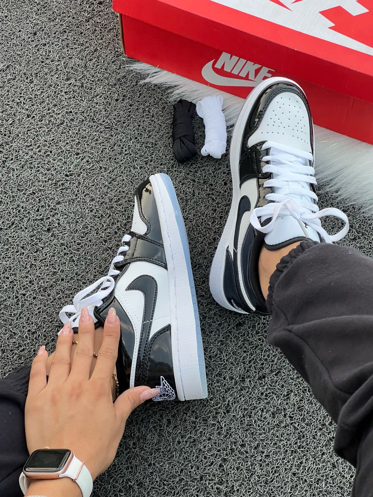 Air Jordan 1 Low Black White Patent