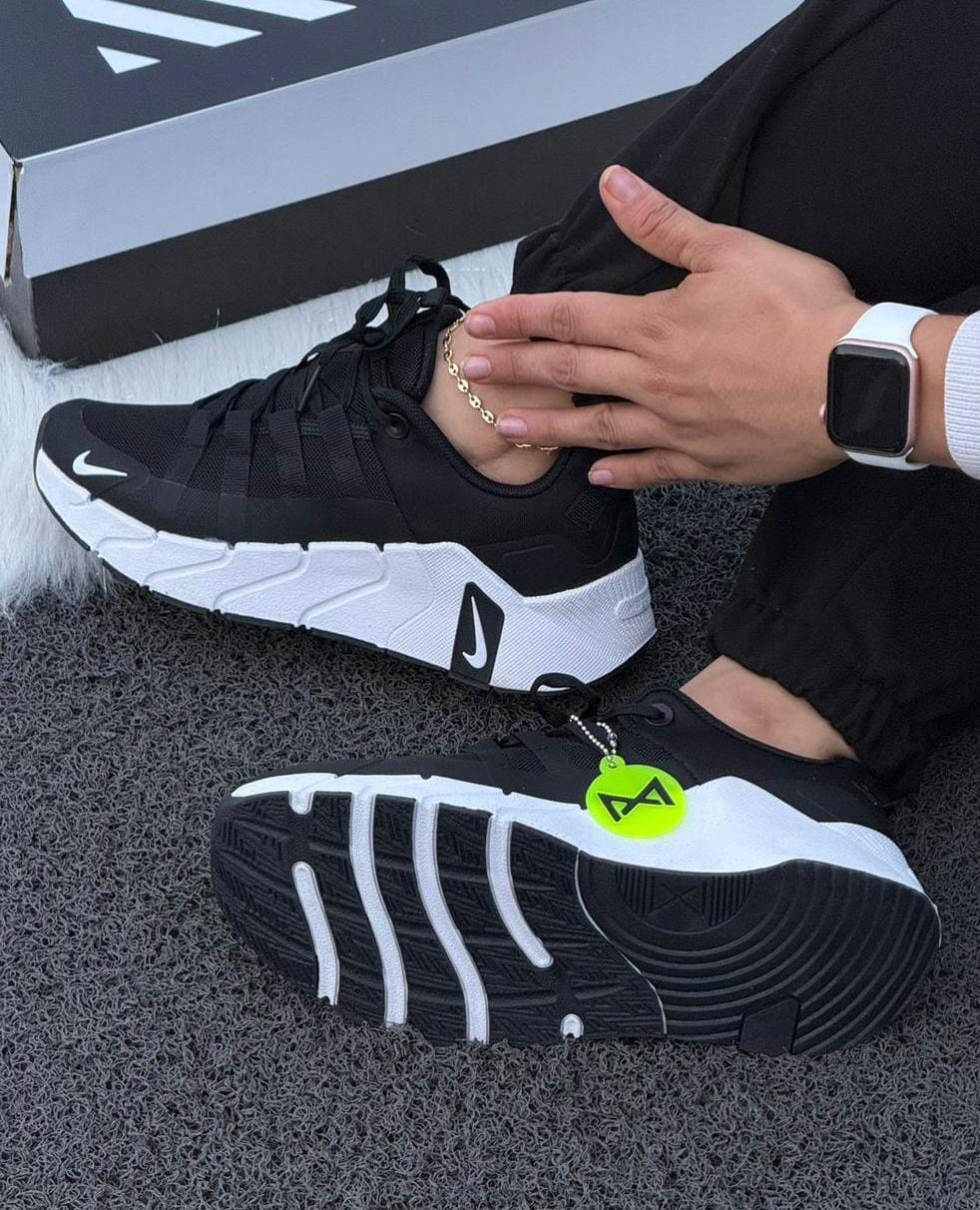 Nike Offline 3 0